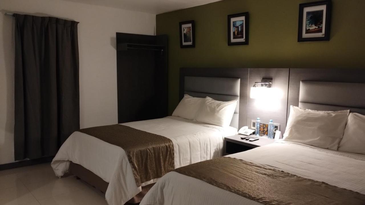 Hotel El Rancho Sabinas Hidalgo エクステリア 写真